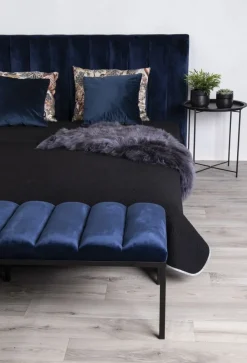 Bastia Sidobord 46.8 x 46.8 cm - Svart