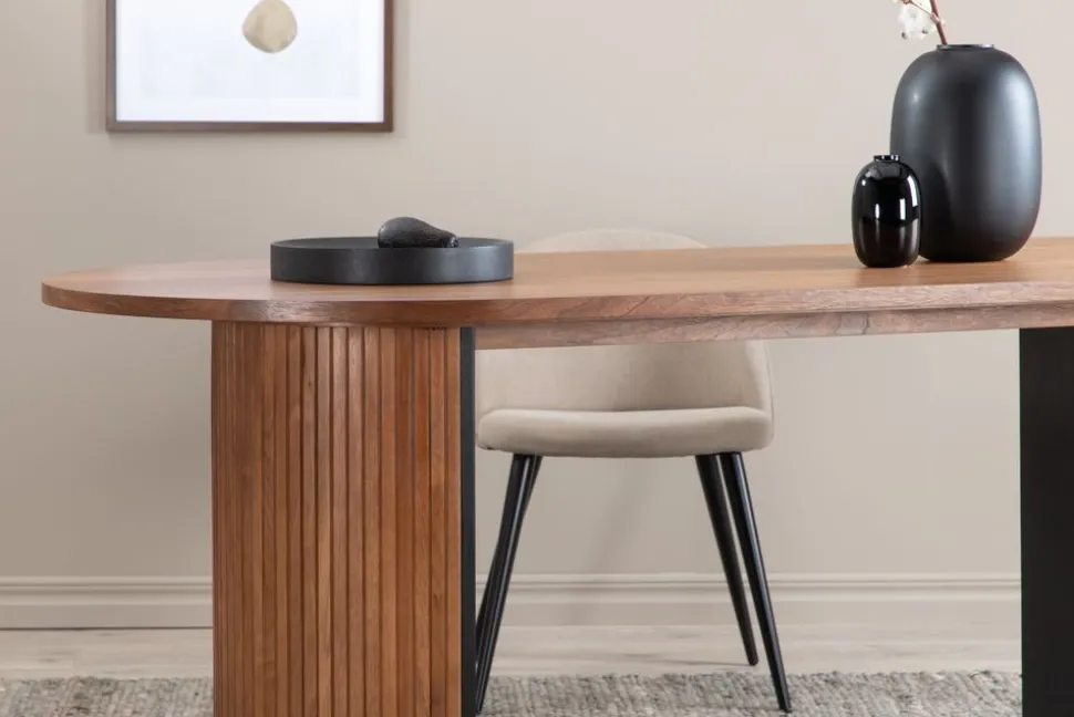 Bianca ovalt matbord 200x90 cm - Valnöt + Möbeltassar