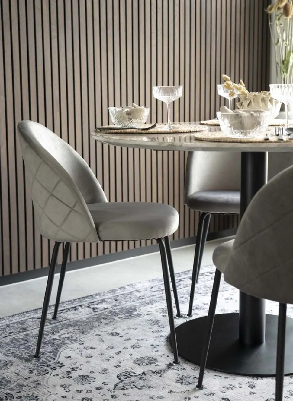 Bolzano Matbord - Marmorimitation/svart - ø110