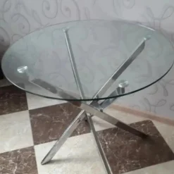 Bord i krom med glasskiva Ø90 cm + Möbeltassar