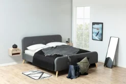 Century sängbord vägghängt i Vitpigmenterad ek + Textilrengöring för möbler