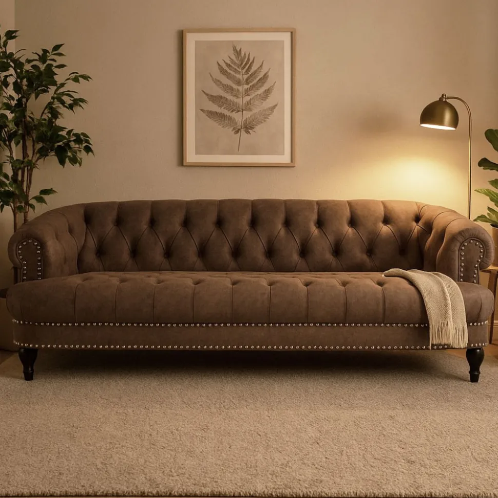 Chesterfieldsoffa 3-sits brun vintage 225 cm bred + Textilrengöring för möbler