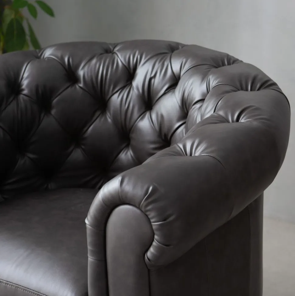 Clubfåtölj chesterfield mörkbrun PU + Textilrengöring för möbler