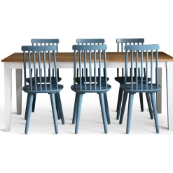 Dalsland matgrupp: Matbord i Ek / vit med 6 st duvblå Pinnstolar + 4.00 x Möbeltassar