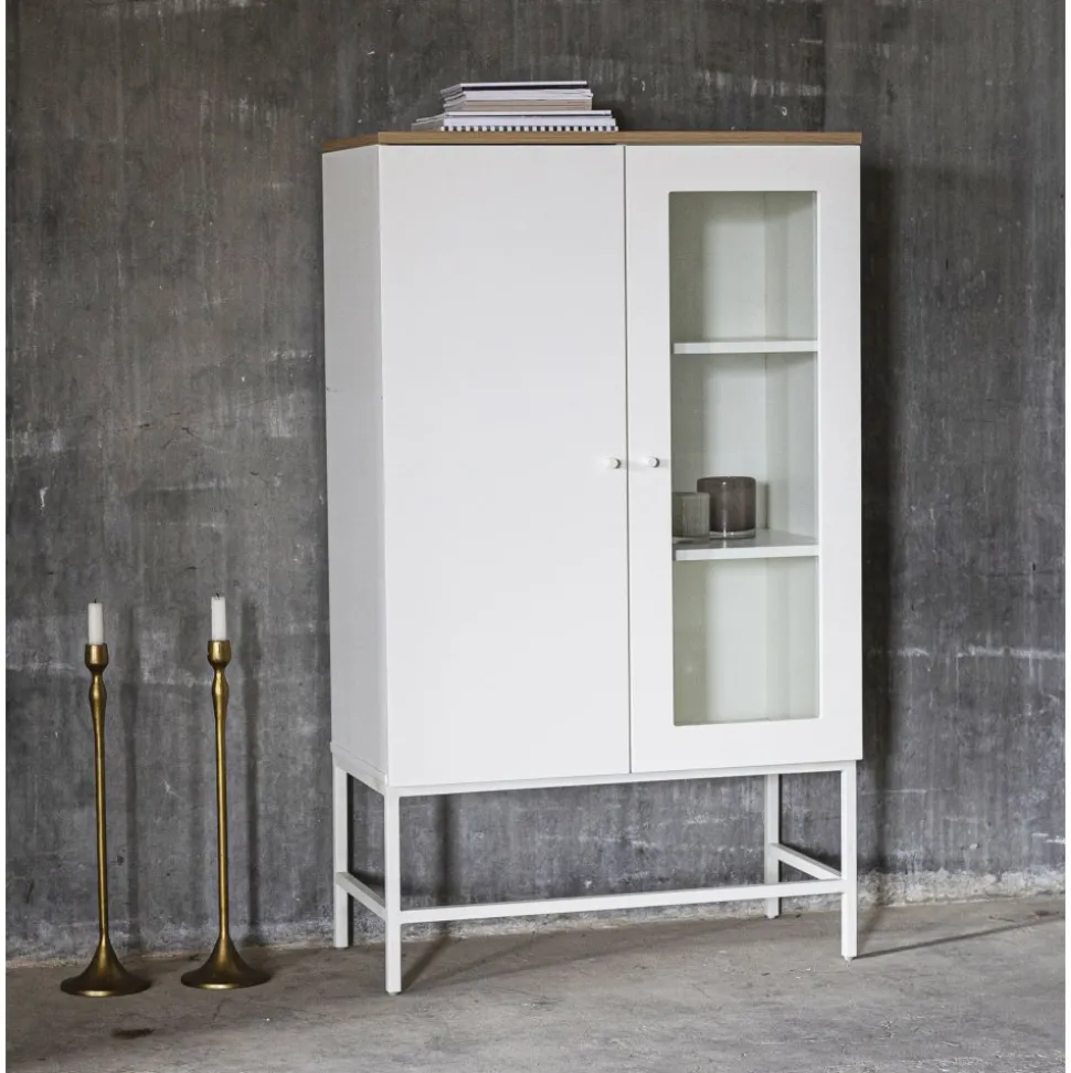 Edge highboard - Vit högtryckslaminat (HPL) + Möbeltassar