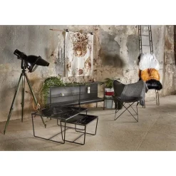 Fiona svart sideboard med glasskiva 160 cm bred