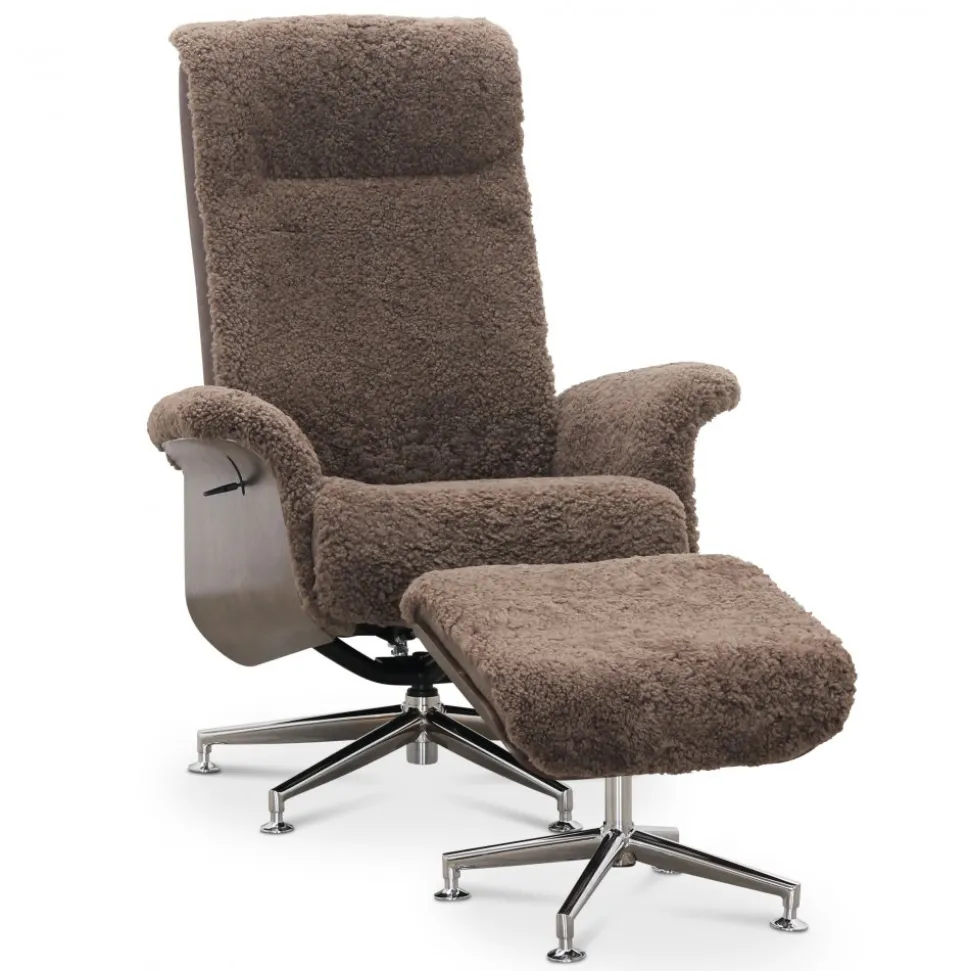 Fårskinnsfåtölj med fotpall - ek/brun - Ulla + Textilrengöring för möbler