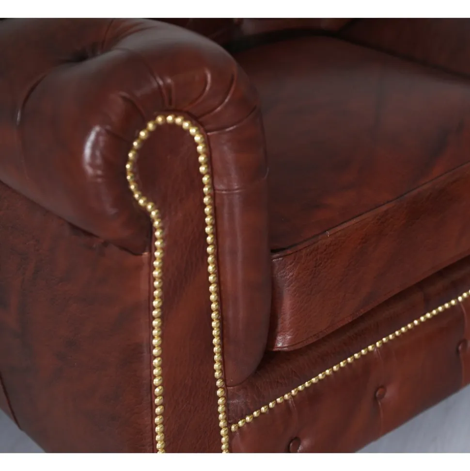 Fåtölj chesterfield i brunt antikbehandlat läder + Fläckborttagare för möbler