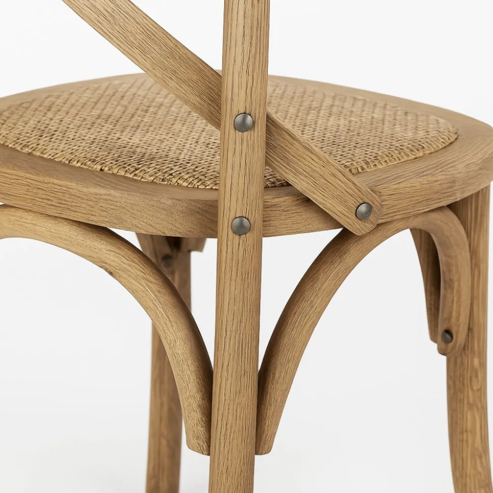 Gaston stol i oljat massivt trä