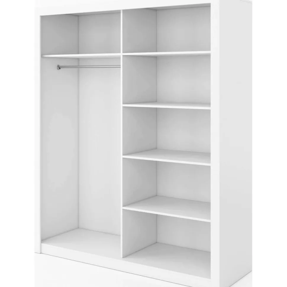 Grderob med inredning och skjutdörrar