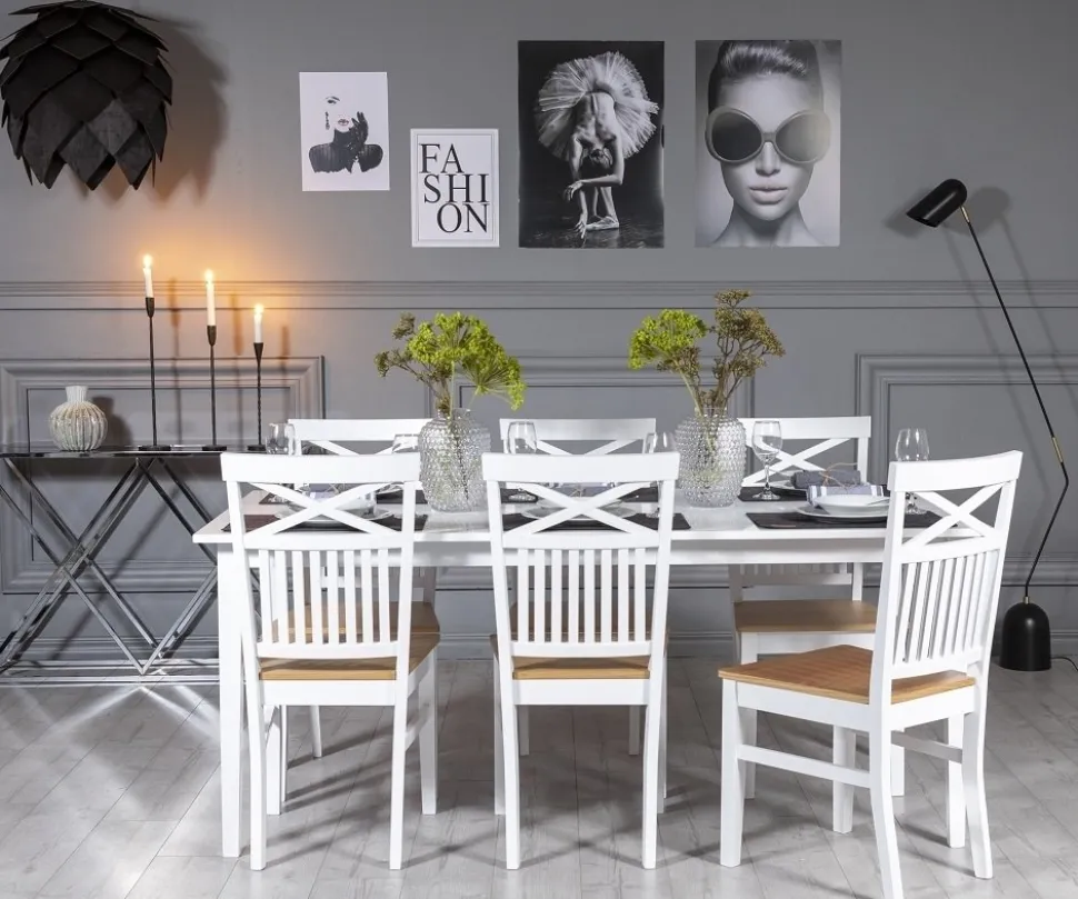 Gåsö matgrupp: Bord 180 cm inklusive 6 Fårö stolar med kryss - Vit/Ek