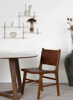 Hellerup Matbord - Valnöt fanér - Ø137