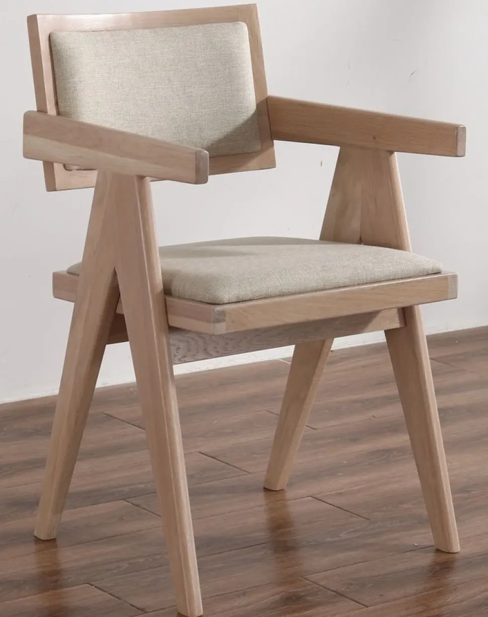 Karmstol i vitoljad ek Sara + Möbeltassar