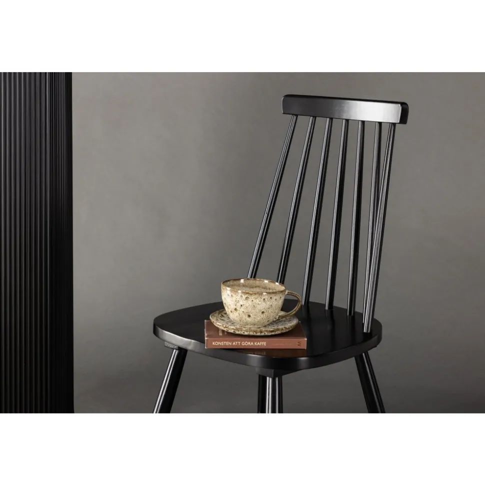 Lönneberga matstol - Svart