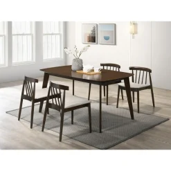 Matbord i valnöt 150x90 cm - Florence + Textilrengöring för möbler