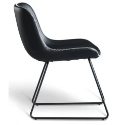 Matgrupp; bord 180x90 cm mörkbrun ek med 6 st stolar + 4.00 x Möbeltassar