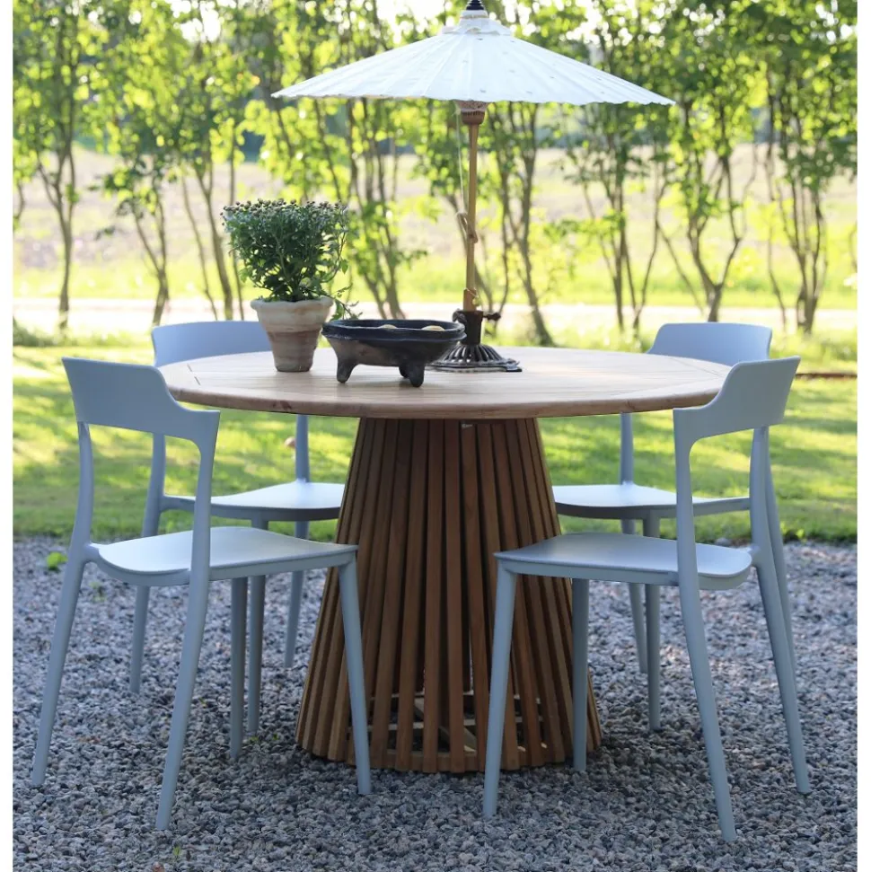 Matgrupp Saltö teak: Teakbord runt 120 cm inklusive 4 st Abbe stolar