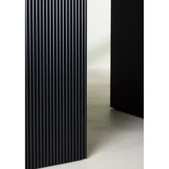 Matilda matbord 130-180 x 130 cm - Svart