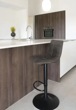 Middelfart Barstol - Mörkgrå/svart + Möbeltassar