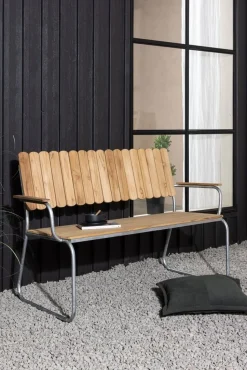 Möllan trädgårdssoffa i teak