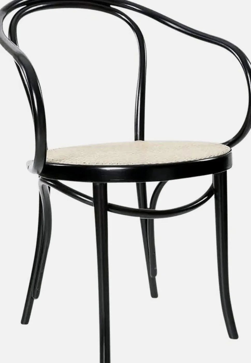 No 30 Karmstol med rottingsits - Svartbets / Rotting + Möbeltassar