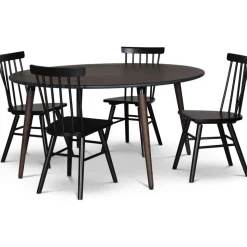 Omni matgrupp, runt matbord Ø130 cm inkl 4 st Orust svarta pinnstolar - Rökfärgad ek