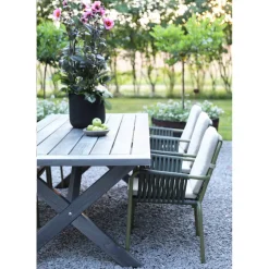 Oxford utematgrupp; bord 220x100 cm inkl 6 st Lincoln stapelbara karmstolar grön/beige