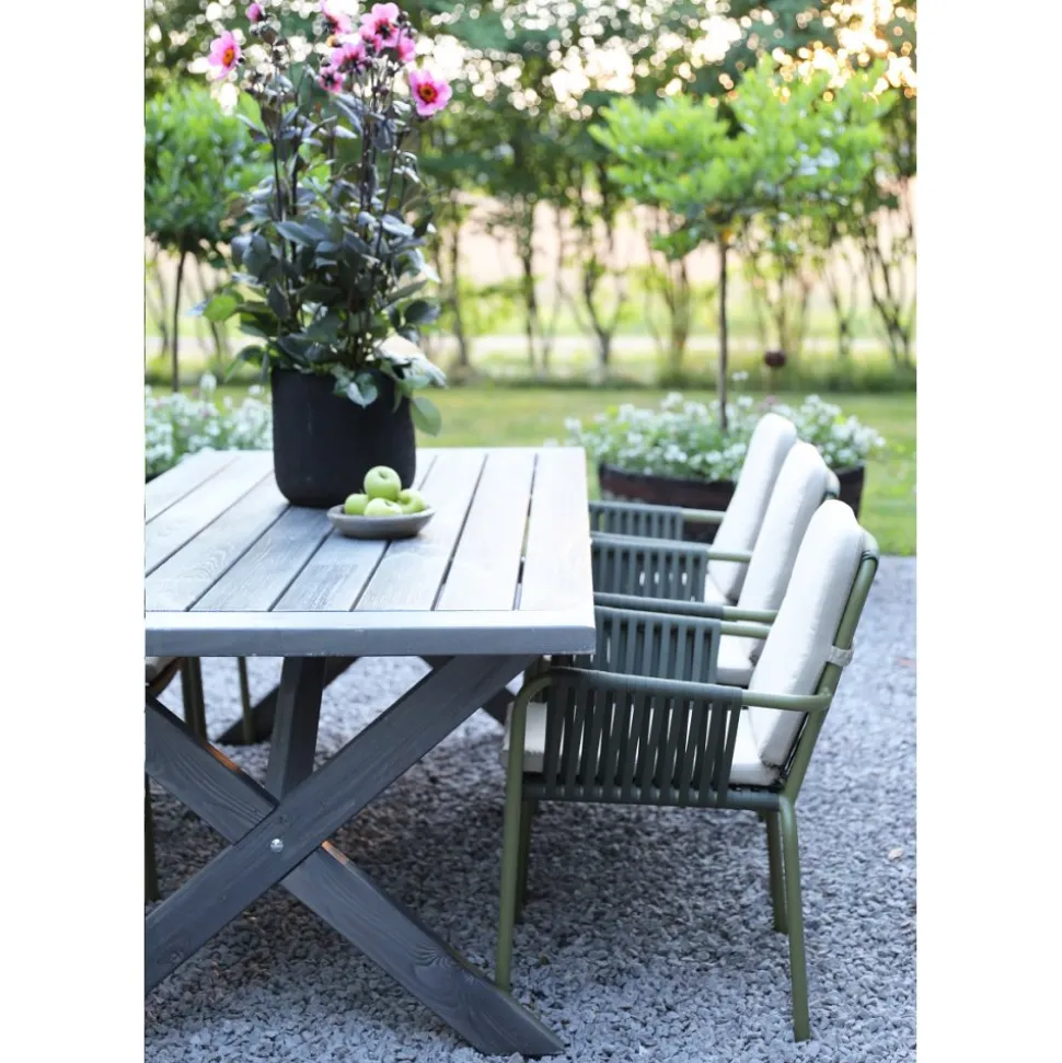 Oxford utematgrupp; bord 220x100 cm inkl 6 st Lincoln stapelbara karmstolar grön/beige