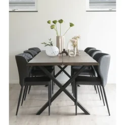 Pisa matstol - Svart