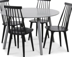 Rosvik matgrupp grått runt bord med 4 st svarta Dalsland Pinnstolar - Grå / Svarta + 4.00 x Stolsdyna