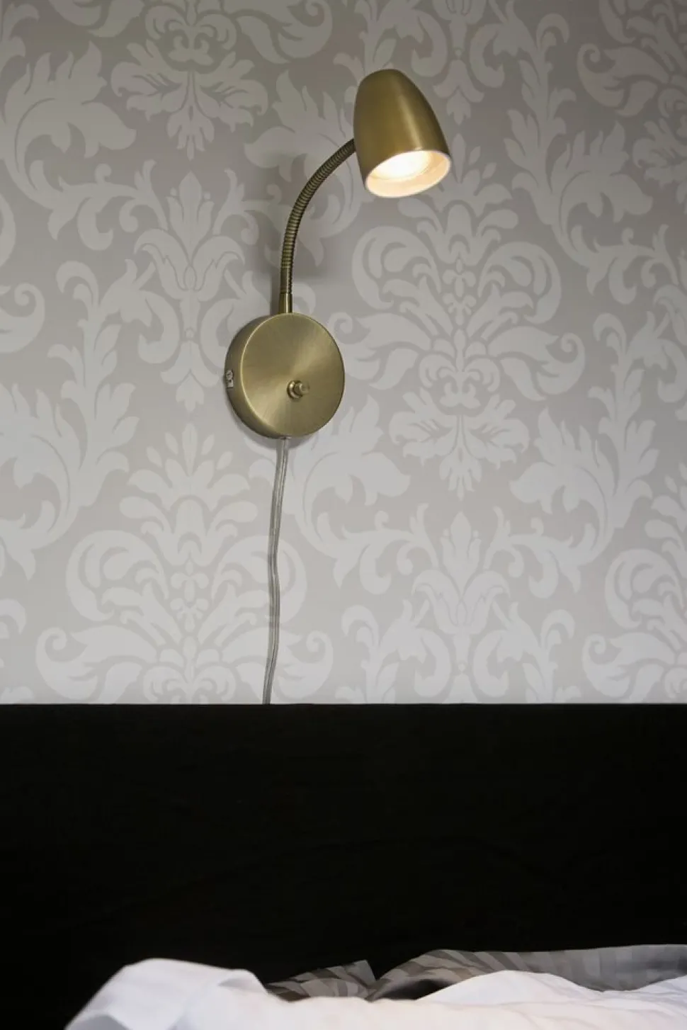 Sandnes vägglampa - Antik