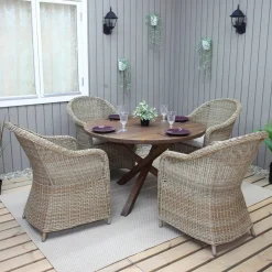 Scottsdale matbord Ø112 cm - Brun + Rengöringsmedel för utemöbler