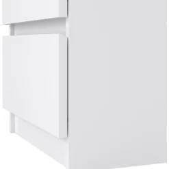 Smal byrå med 3 lådor 70 cm hög och 40,5 cm bred