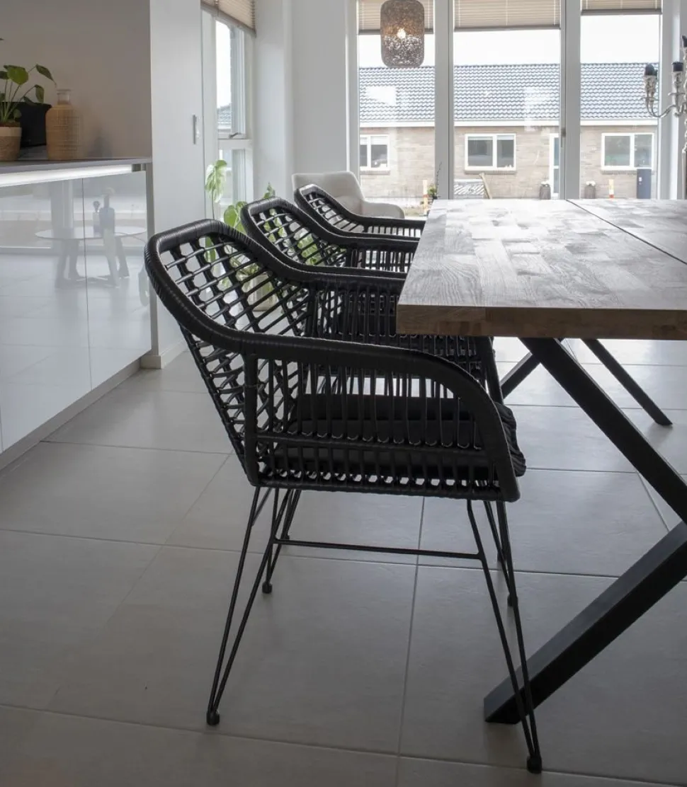 Trieste utestol med dyna - Svart