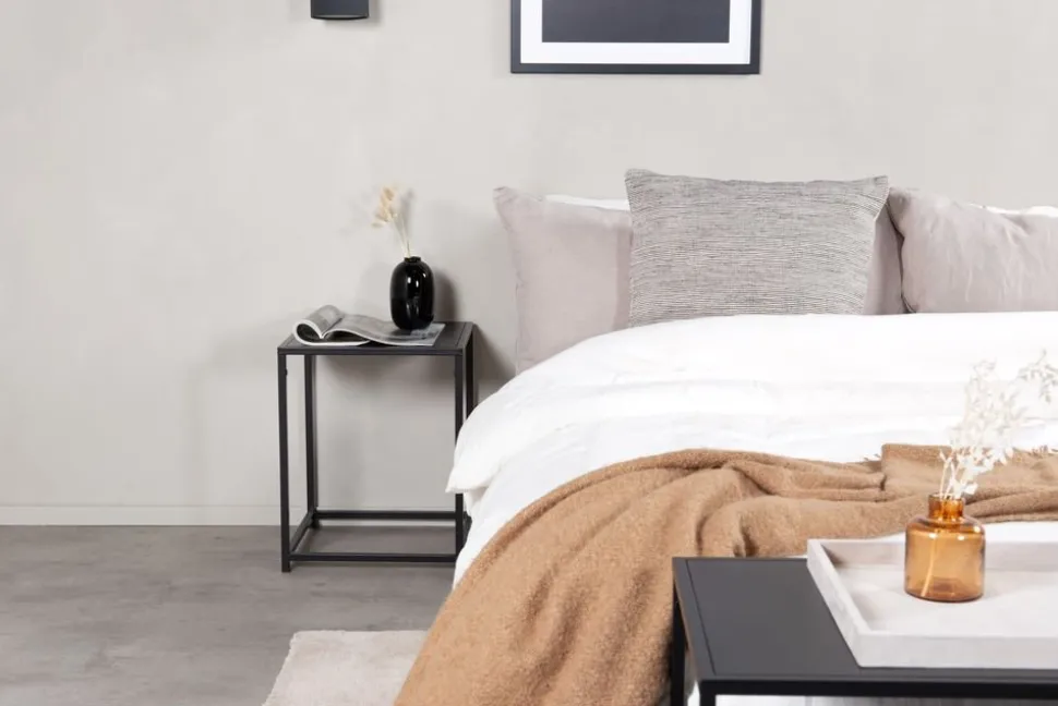 Träne sidobord - Svart