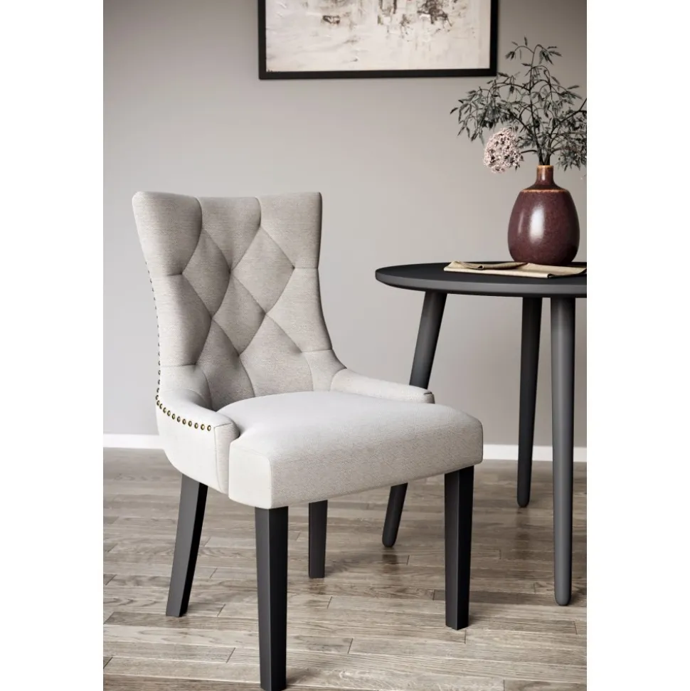 Tuva stol beige tyg med svarta ben