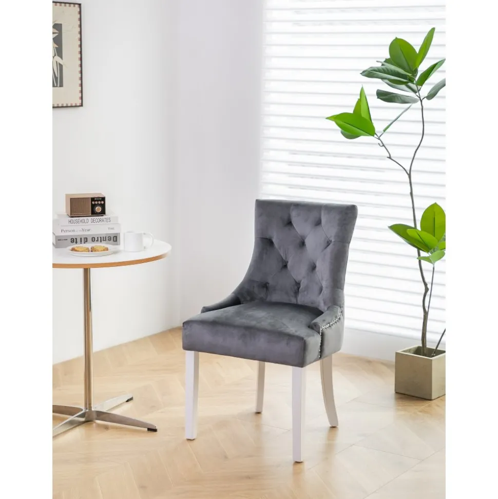 Tuva Stol i grå sammet + Textilrengöring för möbler