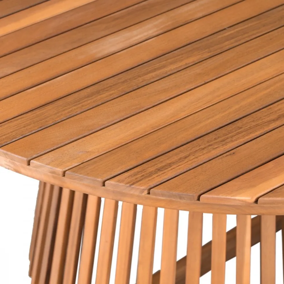 Utebord i trä runt 140 cm diameter