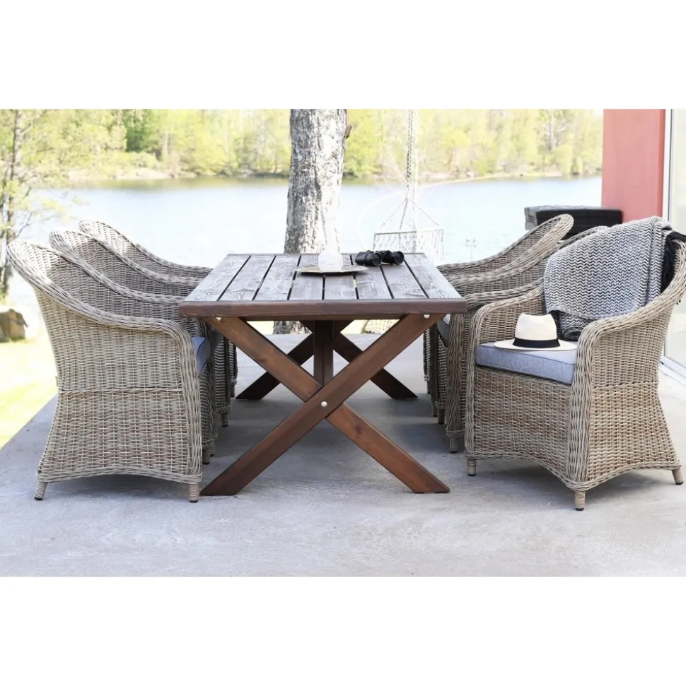 Utebord 220x100 cm Brunlaserat - Oxford