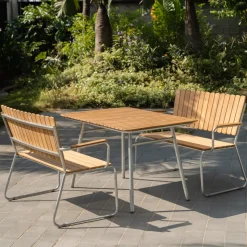 Utegrupp i teak: 2 st soffor med matbord 120x80 cm - Möllan