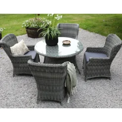 Utegrupp med runt bord och fyra fåtöljer + Textilrengöring för möbler