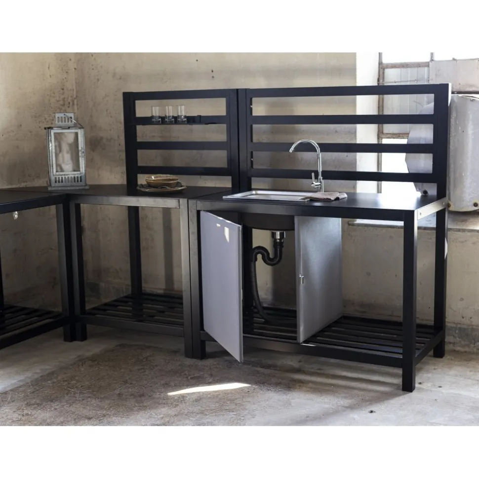 Utekök Lackö med inbyggd vask - 120x60 - Kolli 2 + Rengöringsmedel för utemöbler