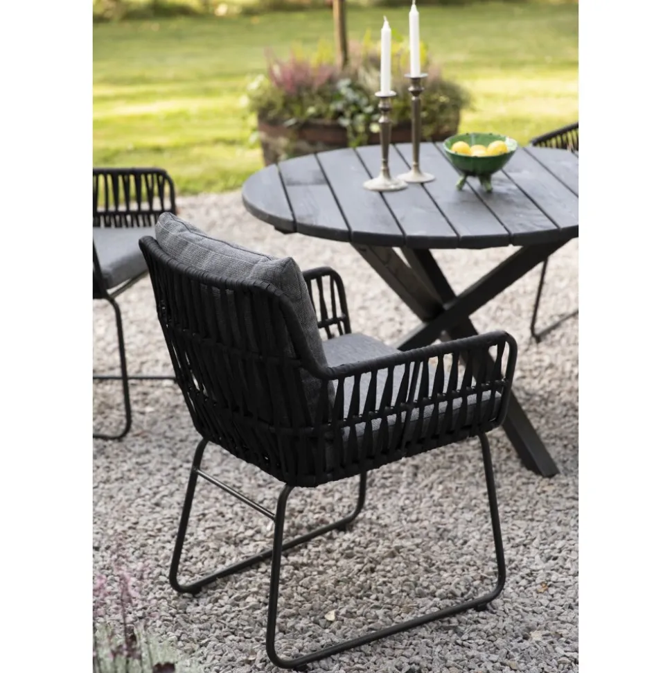 Utestol med rep och grå dynor + Textilskydd för utemöbler